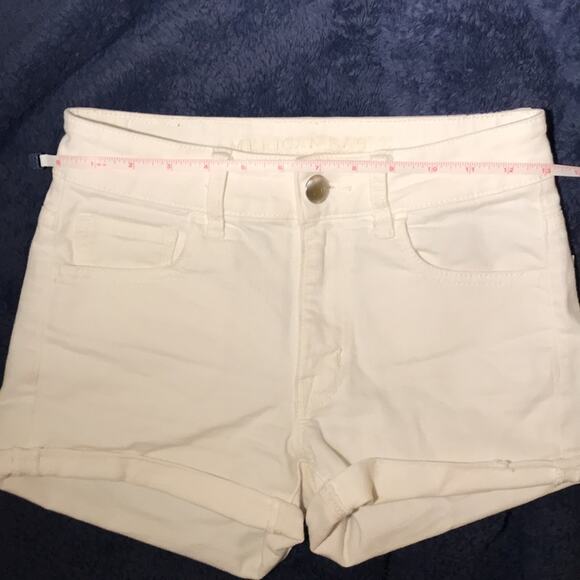 American Eagle Hi Rise Shortie Shorts White Super Super Stretch Denim - Picture 6 of 7
